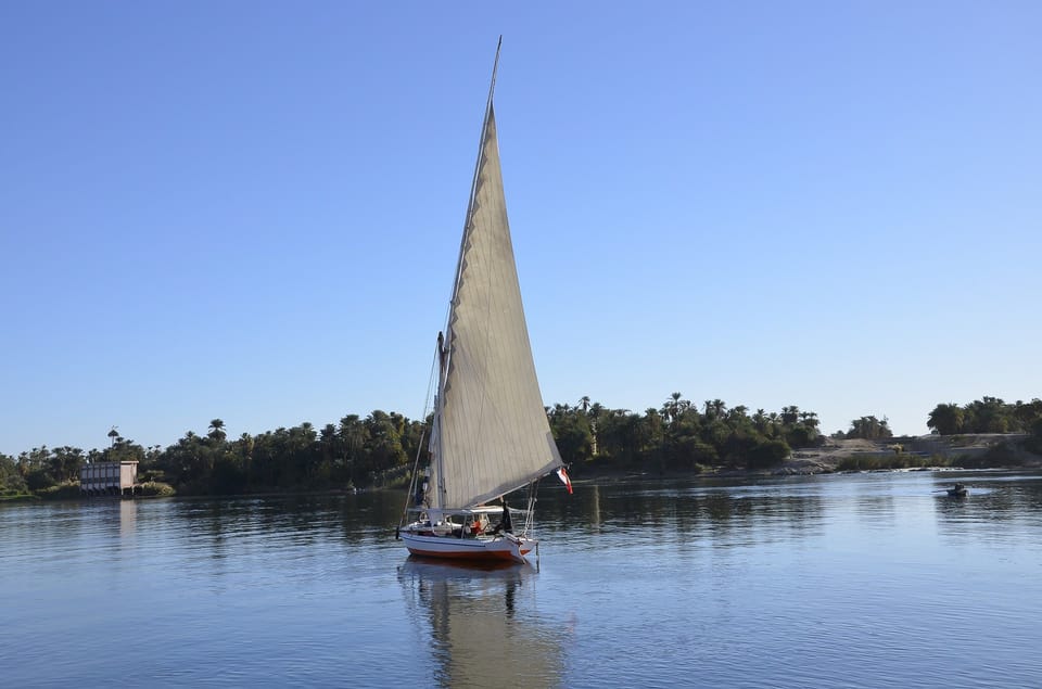 Felucca Ride on the Nile with Transfers